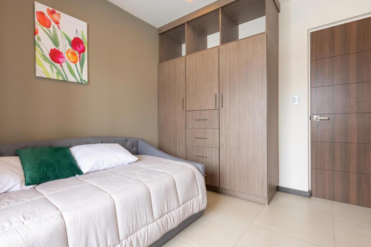 Boulevard Park Apto #27 - 2Bdrm - Selena Segura Heredia Ngoại thất bức ảnh